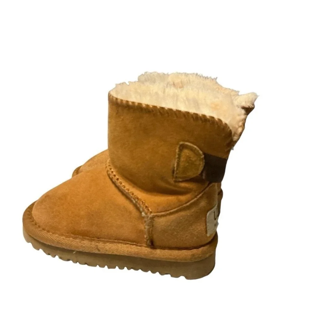 UGG‎ leather boots infant size 21